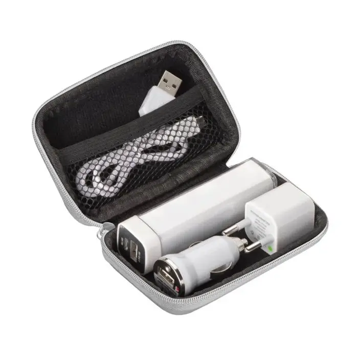 Reise Stecker Set bestehend aus Powerbank, 12V Adapter und USB Stecker